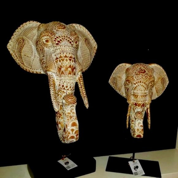 Beautifully Hand Painted Décor✧Elephant Sculpture - Picture 2 of 5